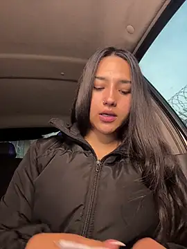 Samantha firee online show from March 29, 11:10 am