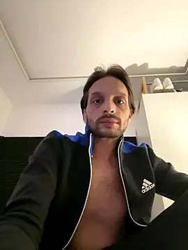 Zaskeee online show from November 29, 5:10 am