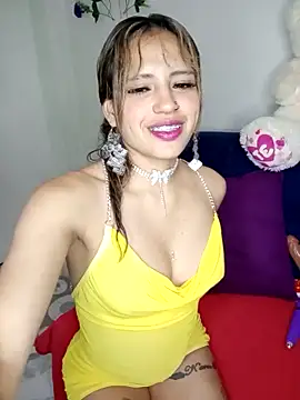 BellaChiquis  online show from November 7, 4:56 am