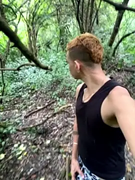 Snapshot of Dylams_maja chatting on December 20, 7:21 pm Dylams maja online show from December 20, 7:21 pm