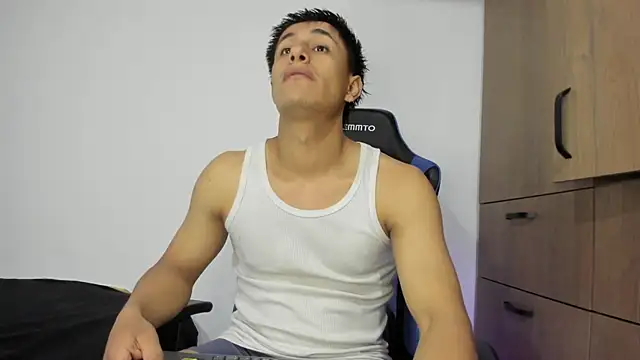 dorman boy online show from December 4, 1:48 am