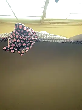 Snapshot of redbaby29 chatting on October 31, 7:15 pm redbaby29 online show from October 31, 7:15 pm