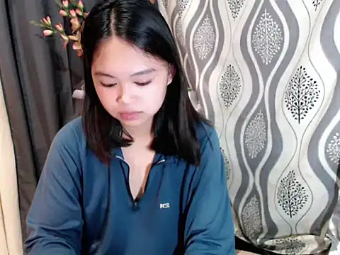 lustfullakim online show from February 20, 4:53 am