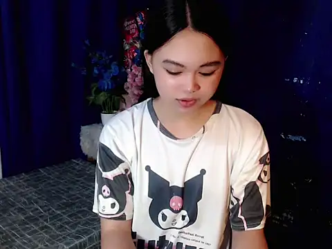 lustfullakim online show from February 21, 11:22 am