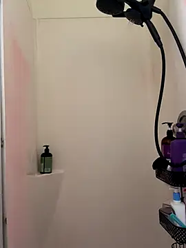 Naughtynessaa online show from December 18, 10:16 pm