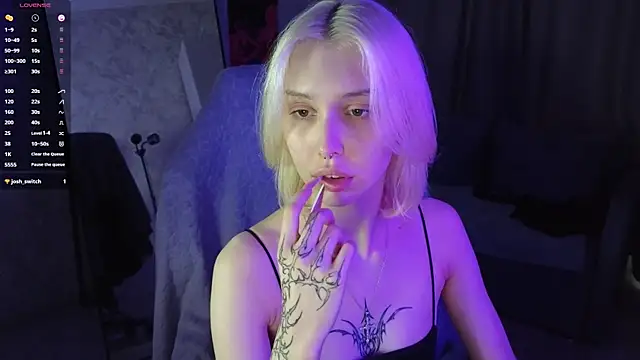 goth  tv online show from November 15, 9:28 am