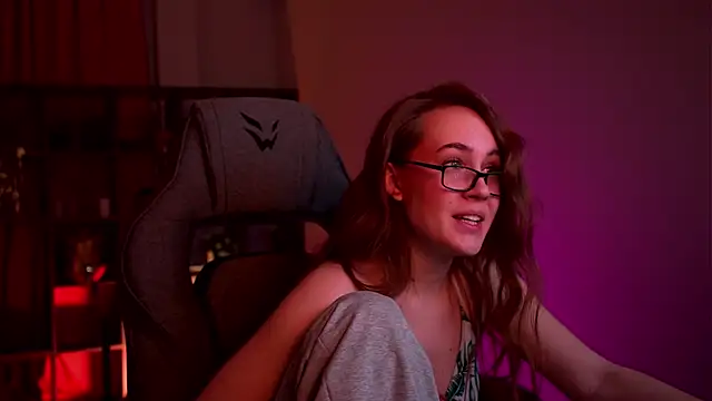 ElinVale online show from January 5, 5:27 pm