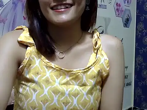 maira 33 online show from May 5, 1:30 pm