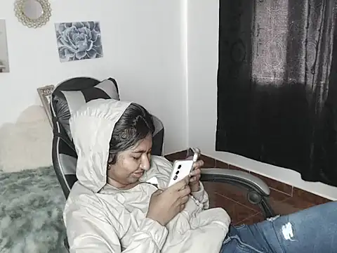 Samanta 777 online show from February 15, 6:59 pm