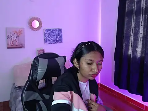 Samanta 777 online show from February 26, 8:19 pm