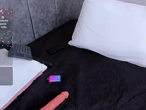 Chaarlotte 09 online show from November 15, 6:26 pm