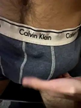 Snapshot of ddd71333 chatting on December 5, 3:30 pm ddd71333 online show from December 5, 3:30 pm