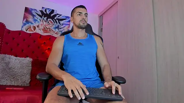 axelwinters   online show from December 22, 11:40 am