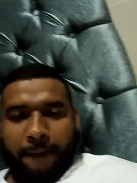Snapshot of William1234-56 chatting on March 22, 9:07 pm William1234-56 online show from March 22, 9:07 pm