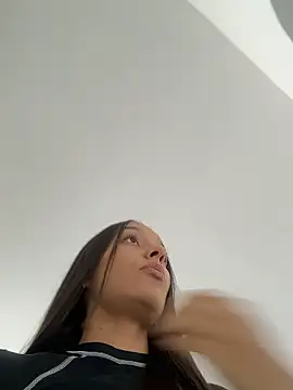 Brunettecollins05 online show from January 17, 7:39 pm