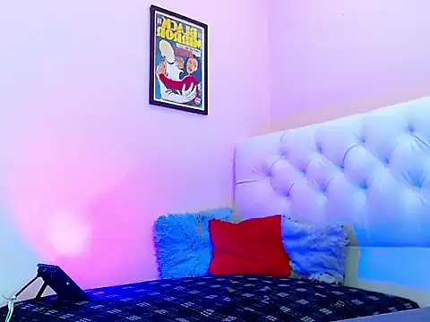 Snapshot of bad_boy_hottx chatting on November 1, 9:33 am bad boy hottx online show from November 1, 9:33 am