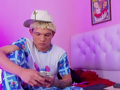 bad boy hottx online show from December 21, 4:58 pm