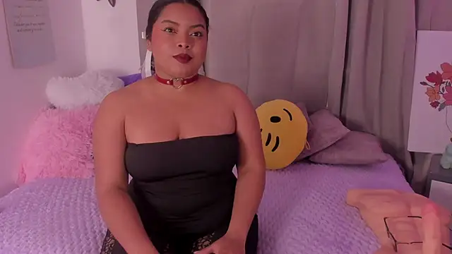 alanaa gomezz online show from November 29, 4:43 pm