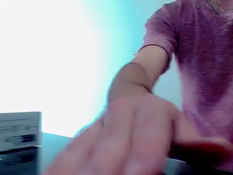 Sebastian Loaiza online show from November 27, 8:55 pm