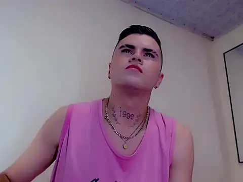 Sebastian Loaiza online show from December 2, 5:08 pm