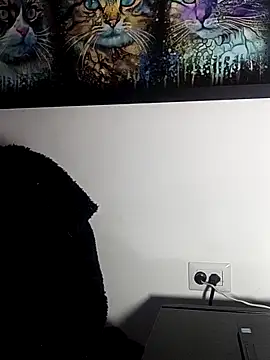 Snapshot of NathyMilf_ chatting on November 17, 8:31 am NathyMilf online show from November 17, 8:31 am