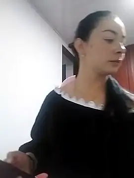 Snapshot of NathyMilf_ chatting on December 20, 3:24 am NathyMilf online show from December 20, 3:24 am