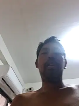 Snapshot of YJORK21 chatting on November 16, 12:05 am YJORK21 online show from November 16, 12:05 am