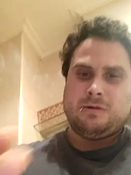 Snapshot of Gitano_2312 chatting on November 1, 5:26 pm Gitano 2312 online show from November 1, 5:26 pm