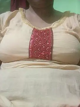 Tina 250 online show from April 9, 4:01 pm