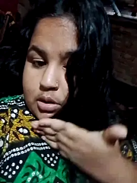 Cute huny online show from November 2, 4:04 am