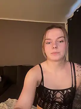 LisaFreierxx online show from January 17, 1:05 pm