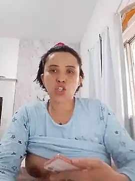 Snapshot of BIADELICIA1 chatting on June 15, 7:49 pm BIADELICIA1 online show from June 15, 7:49 pm