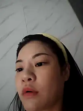 Lululu- online show from November 3, 7:31 am