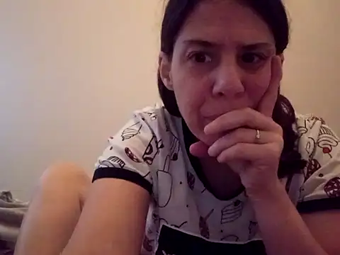 hotnathy69 online show from December 23, 8:23 am