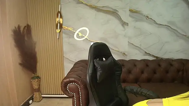 Snapshot of gabriella_storm_tf chatting on December 16, 12:54 pm gabriella storm tf online show from December 16, 12:54 pm