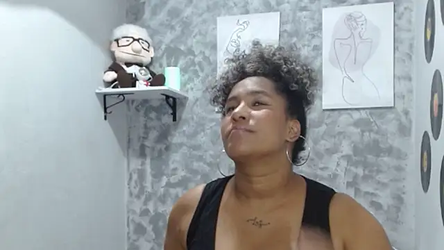 Snapshot of Ambar_foxy chatting on November 7, 7:36 pm Ambar foxy online show from November 7, 7:36 pm