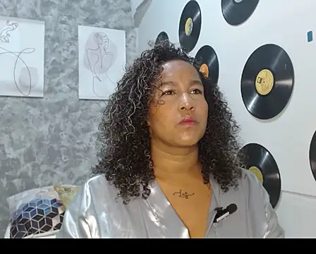 Snapshot of Ambar_foxy chatting on November 14, 7:45 pm Ambar foxy online show from November 14, 7:45 pm