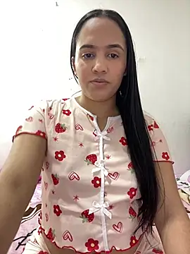 Ivy 08 online show from July 15, 10:04 pm