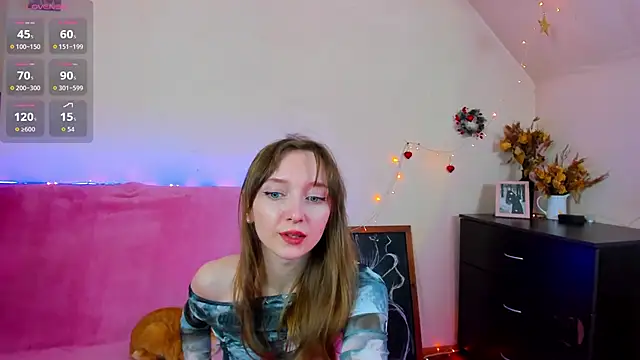 TinyMuse  online show from January 11, 11:26 am