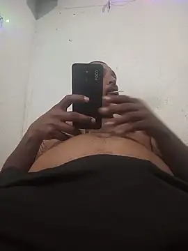 negrocomomisuerte online show from December 17, 4:51 am