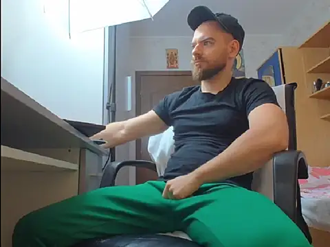 Ryanstone  online show from November 24, 5:40 am