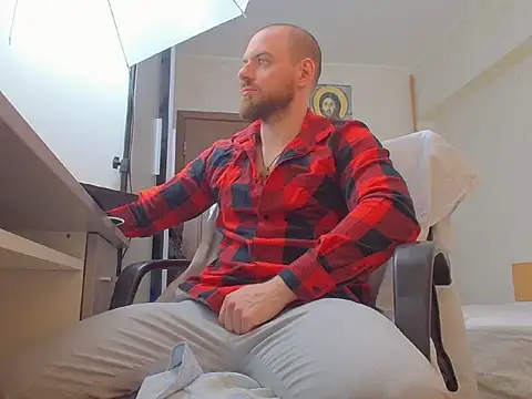 Ryanstone  online show from March 25, 6:19 am