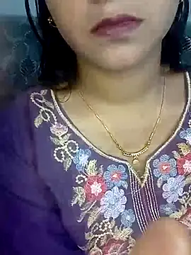 Neha533 online show from April 20, 6:20 pm