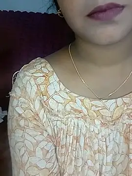Neha533 online show from June 7, 6:33 pm