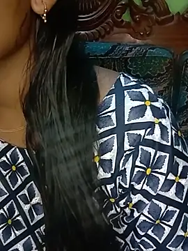 Snapshot of Neha533 chatting on July 1, 6:07 pm Neha533 online show from July 1, 6:07 pm