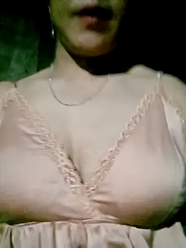 Snapshot of Sara_pusyy chatting on November 5, 6:08 pm Sara pusyy online show from November 5, 6:08 pm