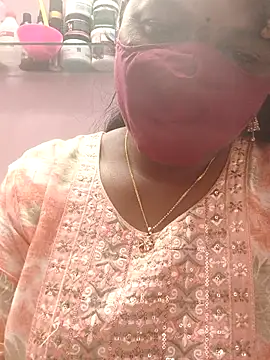 Snapshot of hyd_couple7878 chatting on March 24, 9:03 am hyd couple7878 online show from March 24, 9:03 am