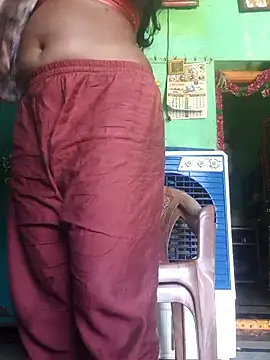 Snapshot of hyd_couple7878 chatting on May 2, 6:29 am hyd couple7878 online show from May 2, 6:29 am