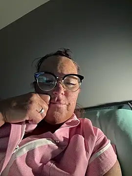 Angel-LinaX online show from February 2, 10:08 pm