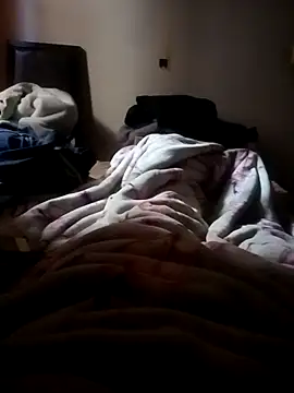 Yerackhip online show from February 1, 8:51 pm